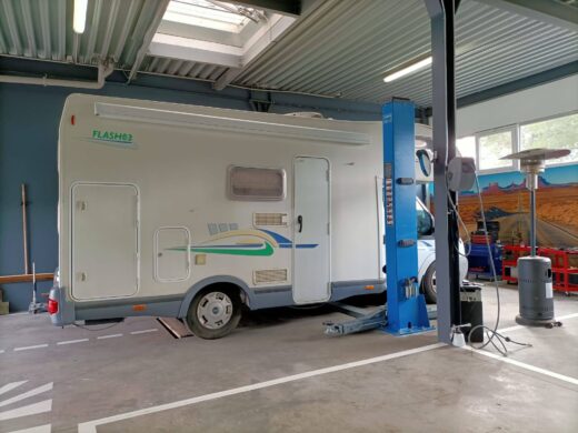 Camping-cars&#x20;et&#x20;v&#x00E9;hicules&#x20;lourds
